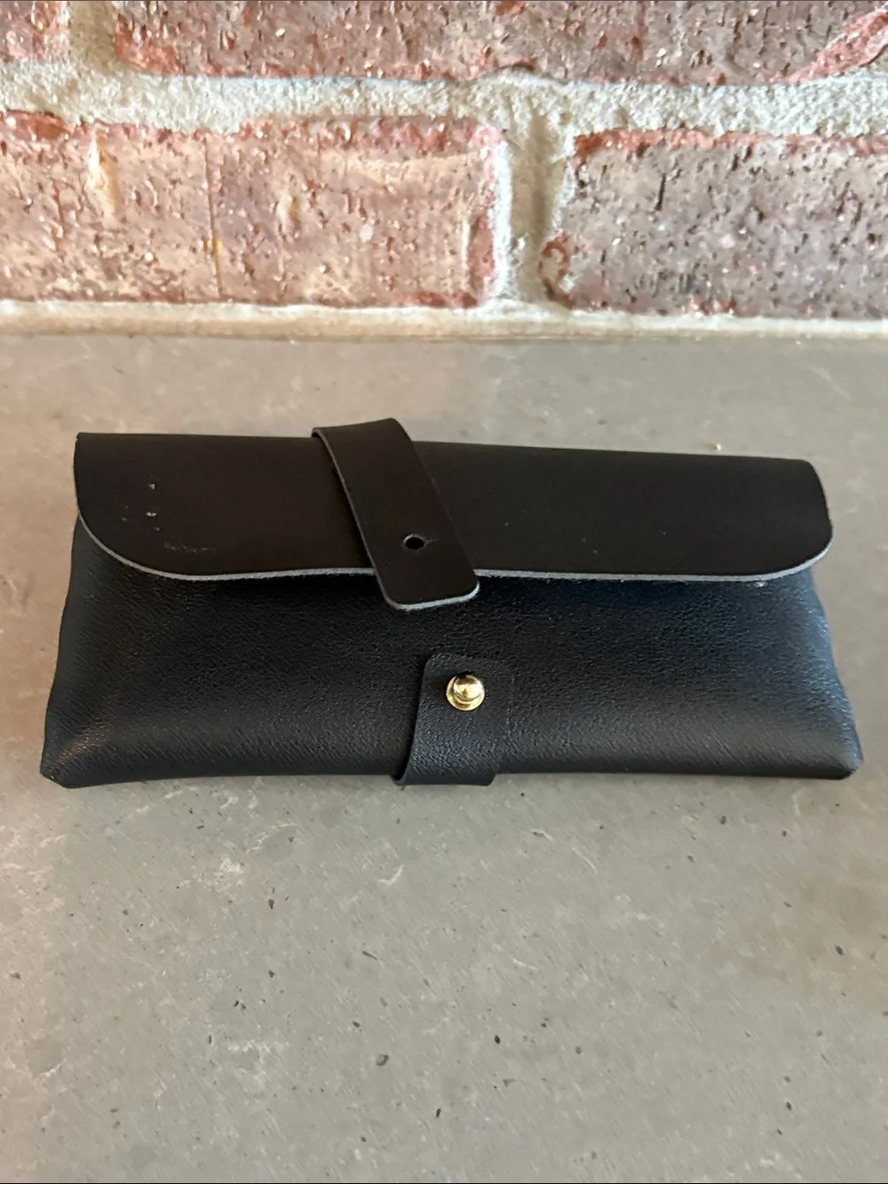 Women’s Oversized Black Shield Sunglasses with Case With Gold